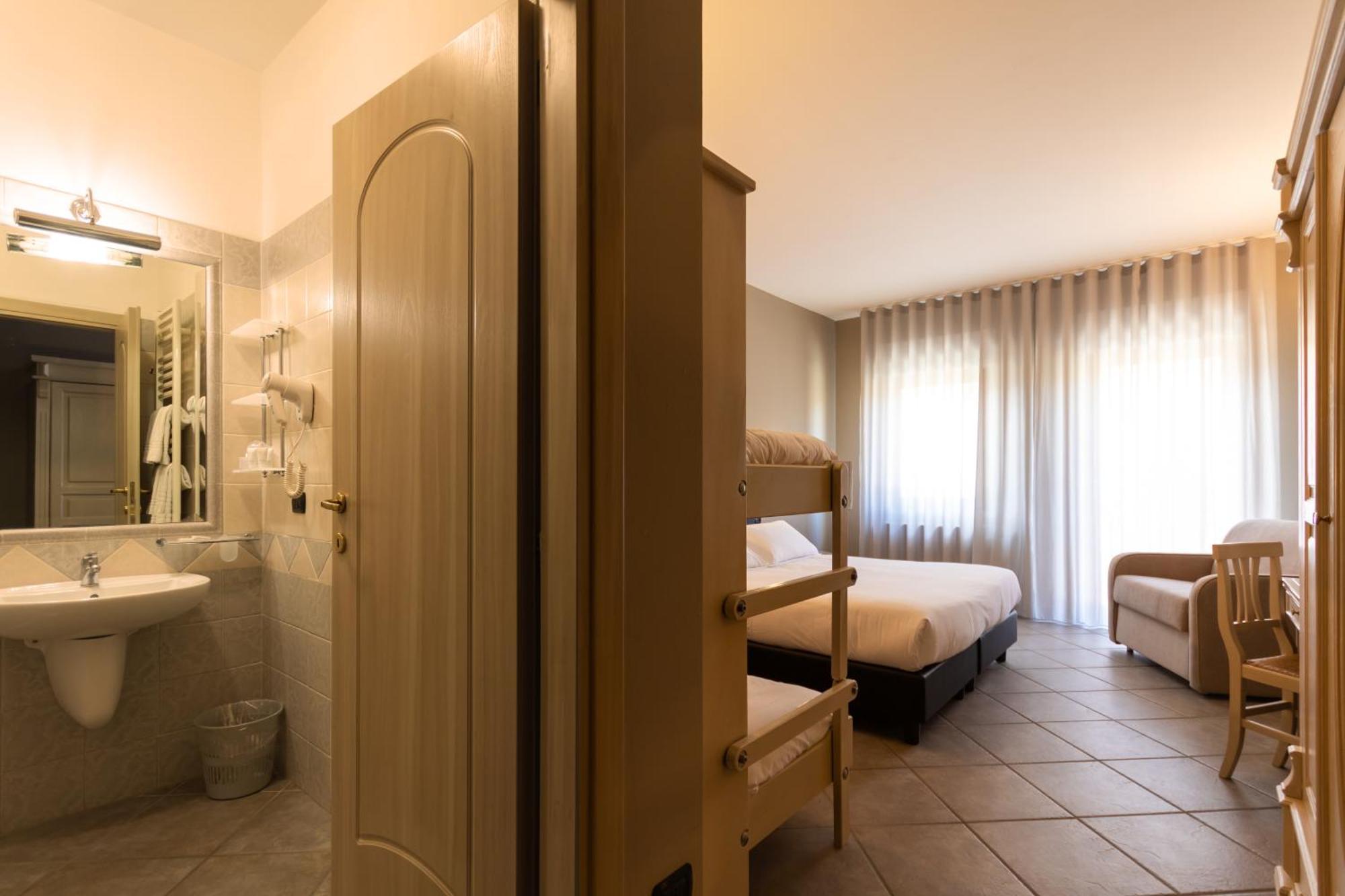 Hotel Don Luis Castel Di Sangro Bagian luar foto