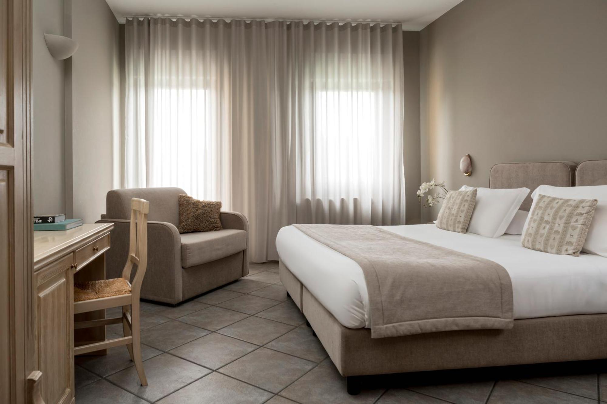 Hotel Don Luis Castel Di Sangro Bagian luar foto