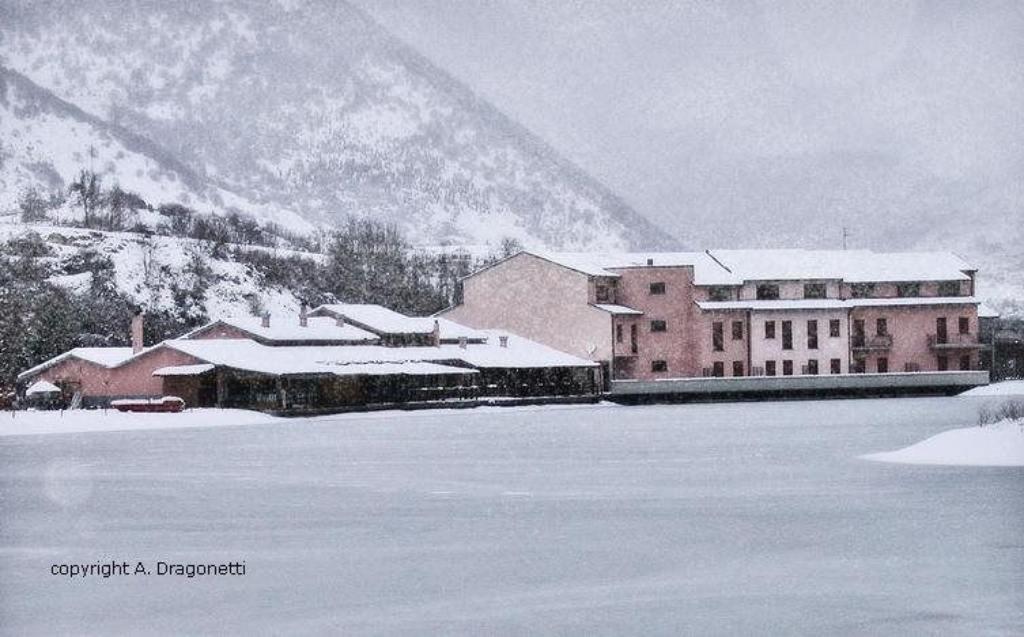 Hotel Don Luis Castel Di Sangro Bagian luar foto