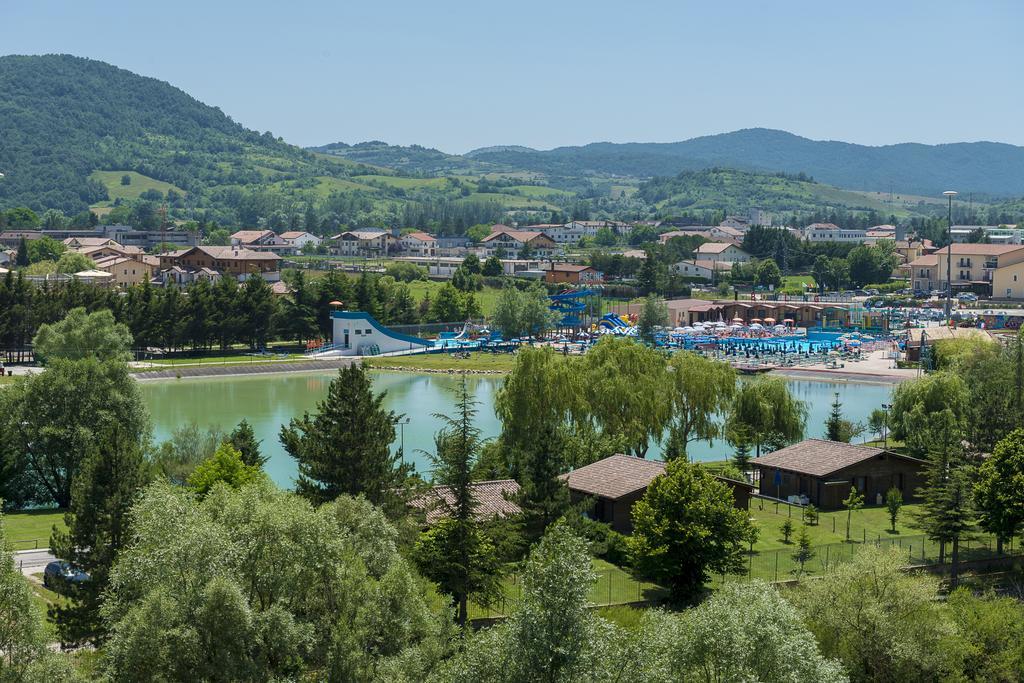 Hotel Don Luis Castel Di Sangro Bagian luar foto